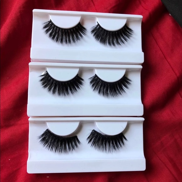 False Lashes - Picture 4 of 5